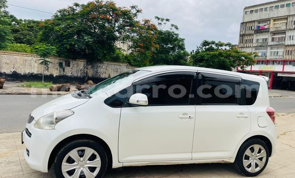 Comprar Usado Toyota Ractis Branco Carro em Maputo em Maputo Comprar Usado Toyota Ractis Branco Carro em Maputo em Maputo