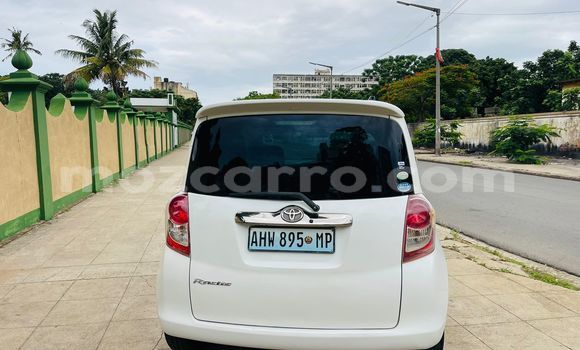 Comprar Usado Toyota Ractis Branco Carro em Maputo em Maputo Comprar Usado Toyota Ractis Branco Carro em Maputo em Maputo
