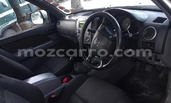 Nunua Ilio tumika Mazda BT-50 Nyeupe Gari ndani ya Maputo nchini Maputo Nunua Ilio tumika Mazda BT-50 Nyeupe Gari ndani ya Maputo nchini Maputo