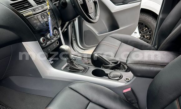 Buy Used Mazda BT-50 White Car in Maputo in Maputo Buy Used Mazda BT-50 White Car in Maputo in Maputo