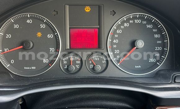 Nunua Ilio tumika Volkswagen Passat Bluu Gari ndani ya Maputo nchini Maputo Nunua Ilio tumika Volkswagen Passat Bluu Gari ndani ya Maputo nchini Maputo