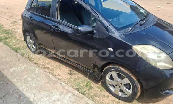 Nunua Ilio tumika Toyota Vitz Bluu Gari ndani ya Maputo nchini Maputo Nunua Ilio tumika Toyota Vitz Bluu Gari ndani ya Maputo nchini Maputo