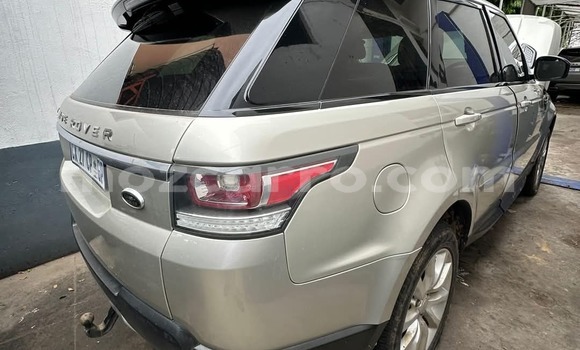 Nunua Ilio tumika Land Rover Range Rover Nyingine Gari ndani ya Maputo nchini Maputo Nunua Ilio tumika Land Rover Range Rover Nyingine Gari ndani ya Maputo nchini Maputo