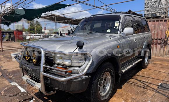 Tenga Tsaru Toyota Land Cruiser Zvimwe Mota in Maputo in Maputo Tenga Tsaru Toyota Land Cruiser Zvimwe Mota in Maputo in Maputo