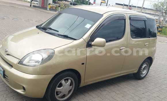 Tenga Tsaru Toyota FunCargo Zvimwe Mota in Maputo in Maputo Tenga Tsaru Toyota FunCargo Zvimwe Mota in Maputo in Maputo