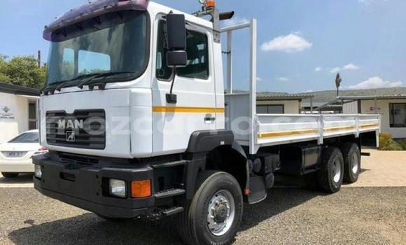 Comprar Usado Man Silent Branco Caminhão em Gilé em Zambezia Comprar Usado Man Silent Branco Caminhão em Gilé em Zambezia