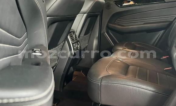 Nunua Mpya Mercedes‒Benz ML-Class Nyeupe Gari ndani ya Maputo nchini Maputo Nunua Mpya Mercedes‒Benz ML-Class Nyeupe Gari ndani ya Maputo nchini Maputo