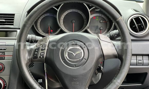 Buy Used Mazda Axela Blue Car in Maputo in Maputo Buy Used Mazda Axela Blue Car in Maputo in Maputo