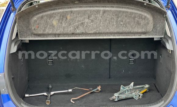 Buy Used Mazda Axela Blue Car in Maputo in Maputo Buy Used Mazda Axela Blue Car in Maputo in Maputo