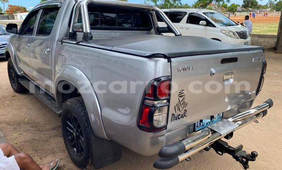 Tenga Tsaru Toyota Hilux Zvimwe Mota in Maputo in Maputo Tenga Tsaru Toyota Hilux Zvimwe Mota in Maputo in Maputo