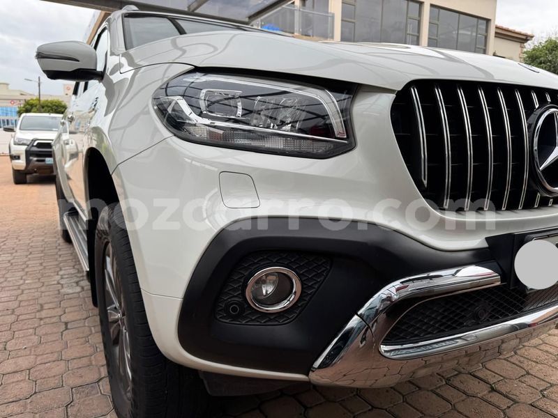 Big with watermark mercedes benz x klasse concept maputo maputo 34840