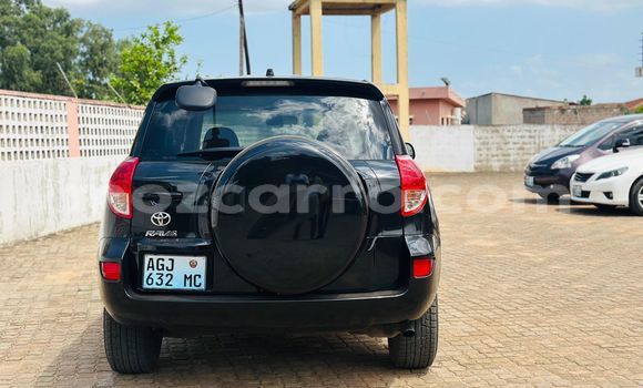 Nunua Ilio tumika Toyota RAV4 Nyeusi Gari ndani ya Maputo nchini Maputo Nunua Ilio tumika Toyota RAV4 Nyeusi Gari ndani ya Maputo nchini Maputo