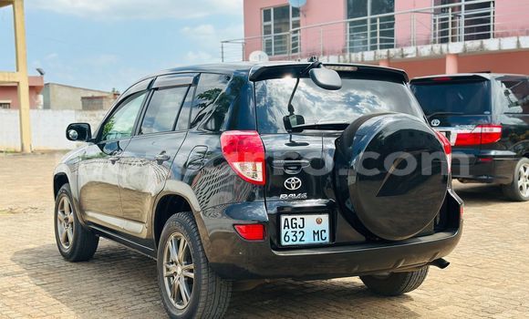 Nunua Ilio tumika Toyota RAV4 Nyeusi Gari ndani ya Maputo nchini Maputo Nunua Ilio tumika Toyota RAV4 Nyeusi Gari ndani ya Maputo nchini Maputo