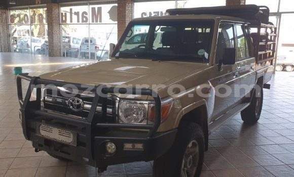 Buy Used Toyota Land Cruiser Brown Car in Maputo in Maputo Buy Used Toyota Land Cruiser Brown Car in Maputo in Maputo