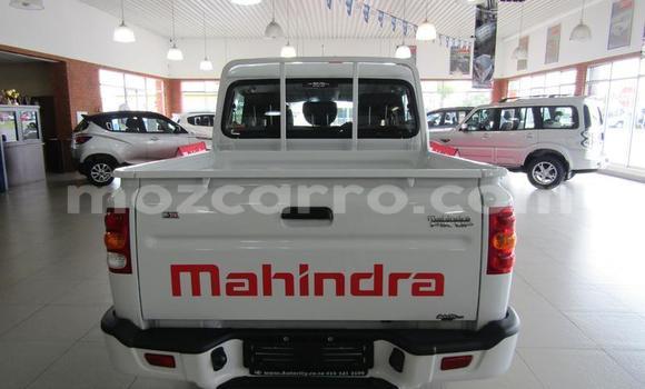 Comprar Usado Mahindra Armada Branco Carro em Maputo em Maputo Comprar Usado Mahindra Armada Branco Carro em Maputo em Maputo