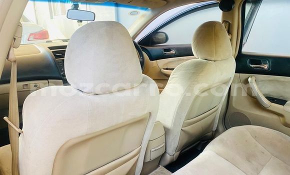 Nunua Ilio tumika Honda Accord Fedha Gari ndani ya Maputo nchini Maputo Nunua Ilio tumika Honda Accord Fedha Gari ndani ya Maputo nchini Maputo