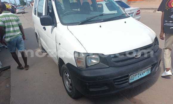 Comprar Usado Toyota Town Ace Branco Carro em Maputo em Maputo