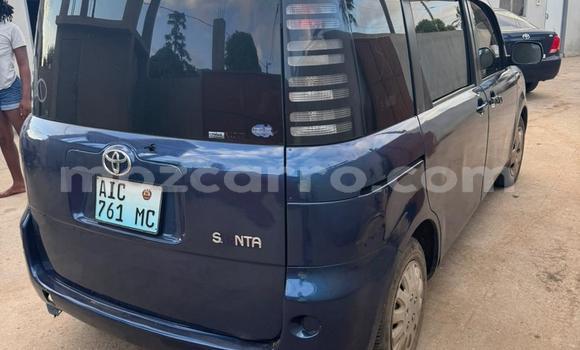 Buy Used Toyota Sienta Blue Car in Maputo in Maputo Buy Used Toyota Sienta Blue Car in Maputo in Maputo
