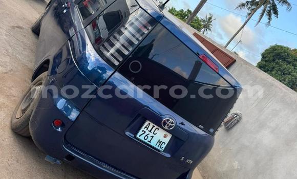 Buy Used Toyota Sienta Blue Car in Maputo in Maputo Buy Used Toyota Sienta Blue Car in Maputo in Maputo
