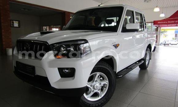 Comprar Usado Mahindra Armada Branco Carro em Maputo em Maputo Comprar Usado Mahindra Armada Branco Carro em Maputo em Maputo