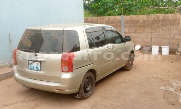 Comprar Usado Toyota Raum De outros Carro em Maputo em Maputo Comprar Usado Toyota Raum De outros Carro em Maputo em Maputo