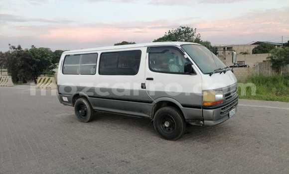 Nunua Ilio tumika Toyota Hiace Nyingine Gari ndani ya Maputo nchini Maputo