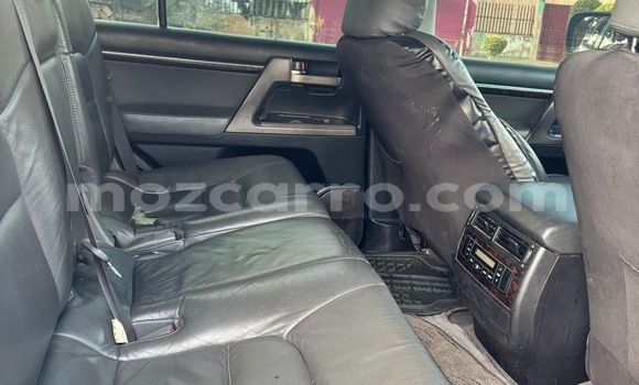 Buy Used Toyota Land Cruiser Black Car in Maputo in Maputo Buy Used Toyota Land Cruiser Black Car in Maputo in Maputo