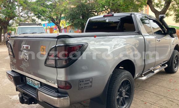 Tenga Tsaru Mazda BT-50 Zvimwe Mota in Maputo in Maputo Tenga Tsaru Mazda BT-50 Zvimwe Mota in Maputo in Maputo