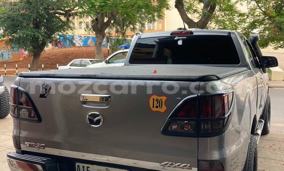 Tenga Tsaru Mazda BT-50 Zvimwe Mota in Maputo in Maputo Tenga Tsaru Mazda BT-50 Zvimwe Mota in Maputo in Maputo