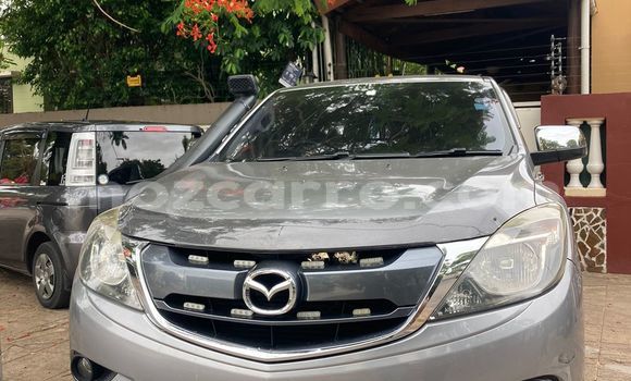 Tenga Tsaru Mazda BT-50 Zvimwe Mota in Maputo in Maputo Tenga Tsaru Mazda BT-50 Zvimwe Mota in Maputo in Maputo