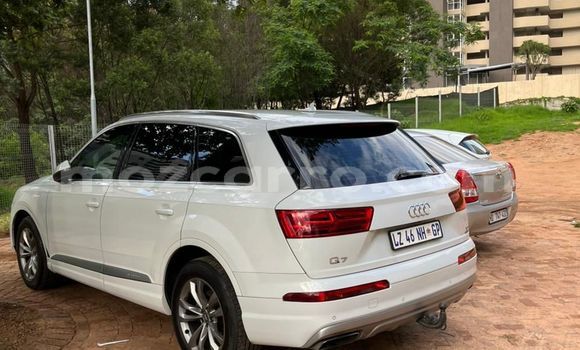 Tenga Tsaru Audi Q7 Chena Mota in Maputo in Maputo Tenga Tsaru Audi Q7 Chena Mota in Maputo in Maputo