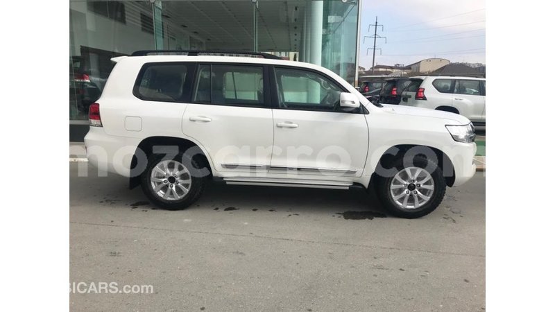 Big with watermark toyota land cruiser cabo delgado import dubai 5789