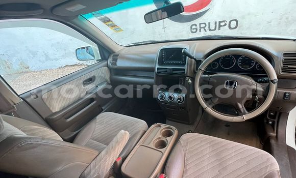 Nunua Ilio tumika Honda CR-V Nyeupe Gari ndani ya Maputo nchini Maputo Nunua Ilio tumika Honda CR-V Nyeupe Gari ndani ya Maputo nchini Maputo
