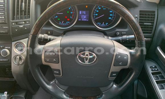 Comprar Novo Toyota Land Cruiser Branco Carro em Maputo em Maputo Comprar Novo Toyota Land Cruiser Branco Carro em Maputo em Maputo