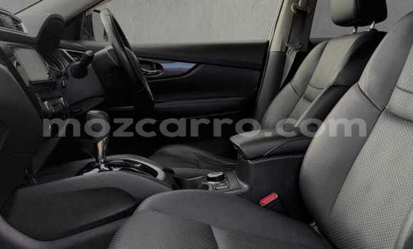 Comprar Novo Nissan X-Trail Branco Carro em Maputo em Maputo Comprar Novo Nissan X-Trail Branco Carro em Maputo em Maputo