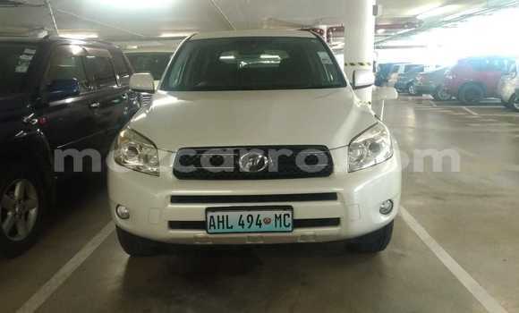 Comprar Usado Toyota RAV4 Branco Carro em Maputo em Maputo Comprar Usado Toyota RAV4 Branco Carro em Maputo em Maputo