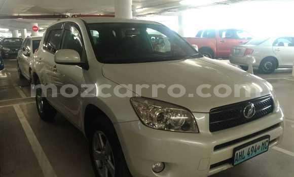 Comprar Usado Toyota RAV4 Branco Carro em Maputo em Maputo Comprar Usado Toyota RAV4 Branco Carro em Maputo em Maputo