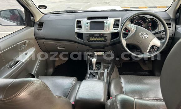 Buy Used Toyota Hilux White Car in Maputo in Maputo Buy Used Toyota Hilux White Car in Maputo in Maputo