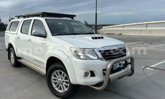 Buy Used Toyota Hilux White Car in Maputo in Maputo Buy Used Toyota Hilux White Car in Maputo in Maputo