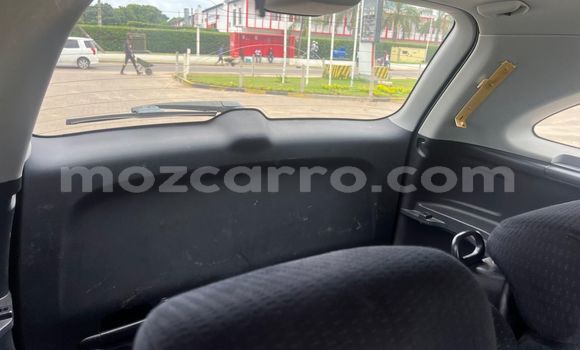 Nunua Ilio tumika Honda CR-V Nyeusi Gari ndani ya Maputo nchini Maputo Nunua Ilio tumika Honda CR-V Nyeusi Gari ndani ya Maputo nchini Maputo