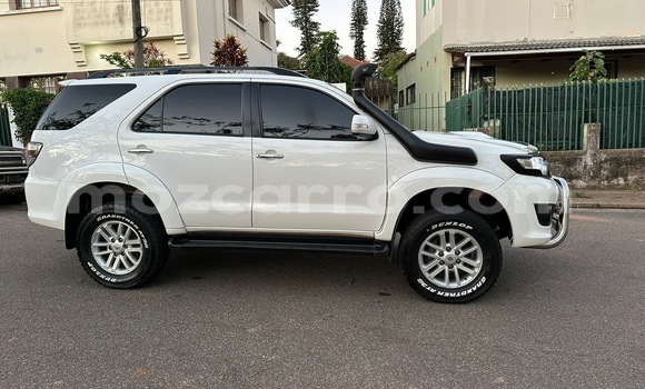 Buy Used Toyota Fortuner White Car in Maputo in Maputo Buy Used Toyota Fortuner White Car in Maputo in Maputo