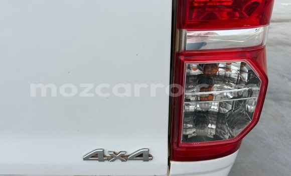 Tenga Tsaru Toyota Hilux Chena Mota in Maputo in Maputo Tenga Tsaru Toyota Hilux Chena Mota in Maputo in Maputo