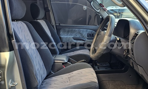 Nunua Ilio tumika Toyota Land Cruiser Prado Fedha Gari ndani ya Maputo nchini Maputo Nunua Ilio tumika Toyota Land Cruiser Prado Fedha Gari ndani ya Maputo nchini Maputo