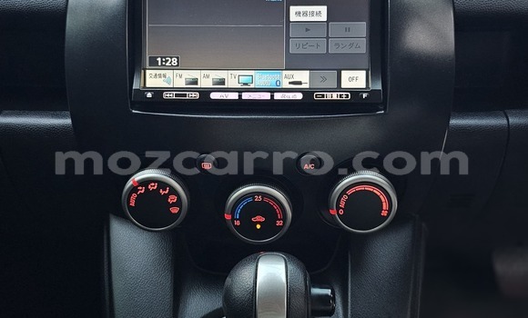 Nunua Ilio tumika Mazda Demio Nyeusi Gari ndani ya Maputo nchini Maputo Nunua Ilio tumika Mazda Demio Nyeusi Gari ndani ya Maputo nchini Maputo