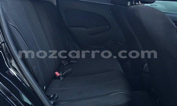 Nunua Ilio tumika Mazda Demio Nyeusi Gari ndani ya Maputo nchini Maputo Nunua Ilio tumika Mazda Demio Nyeusi Gari ndani ya Maputo nchini Maputo