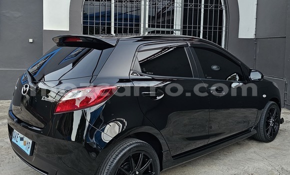 Nunua Ilio tumika Mazda Demio Nyeusi Gari ndani ya Maputo nchini Maputo Nunua Ilio tumika Mazda Demio Nyeusi Gari ndani ya Maputo nchini Maputo