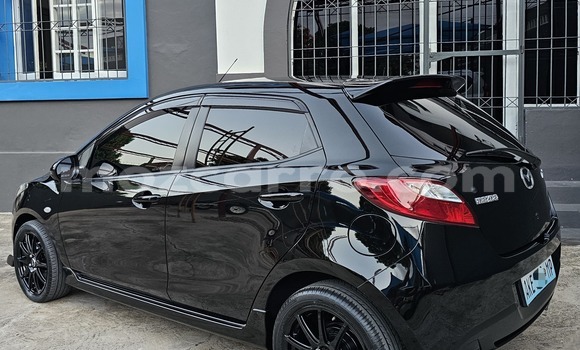 Nunua Ilio tumika Mazda Demio Nyeusi Gari ndani ya Maputo nchini Maputo Nunua Ilio tumika Mazda Demio Nyeusi Gari ndani ya Maputo nchini Maputo