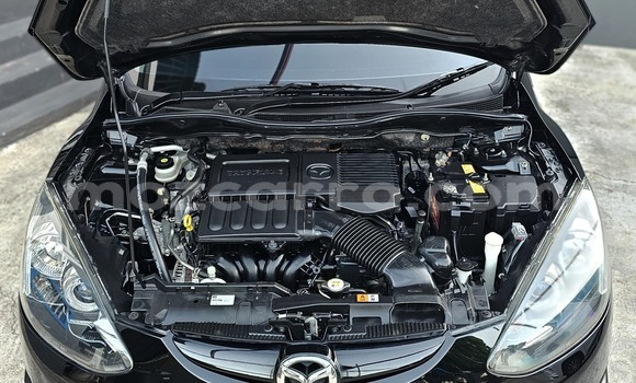 Nunua Ilio tumika Mazda Demio Nyeusi Gari ndani ya Maputo nchini Maputo Nunua Ilio tumika Mazda Demio Nyeusi Gari ndani ya Maputo nchini Maputo