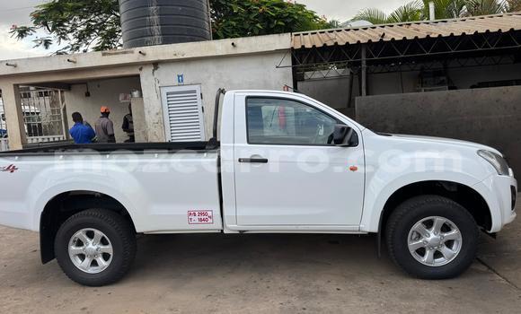 Tenga Itsva Isuzu D-MAX Chena Mota in Maputo in Maputo Tenga Itsva Isuzu D-MAX Chena Mota in Maputo in Maputo