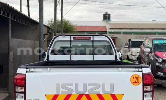 Tenga Itsva Isuzu D-MAX Chena Mota in Maputo in Maputo Tenga Itsva Isuzu D-MAX Chena Mota in Maputo in Maputo